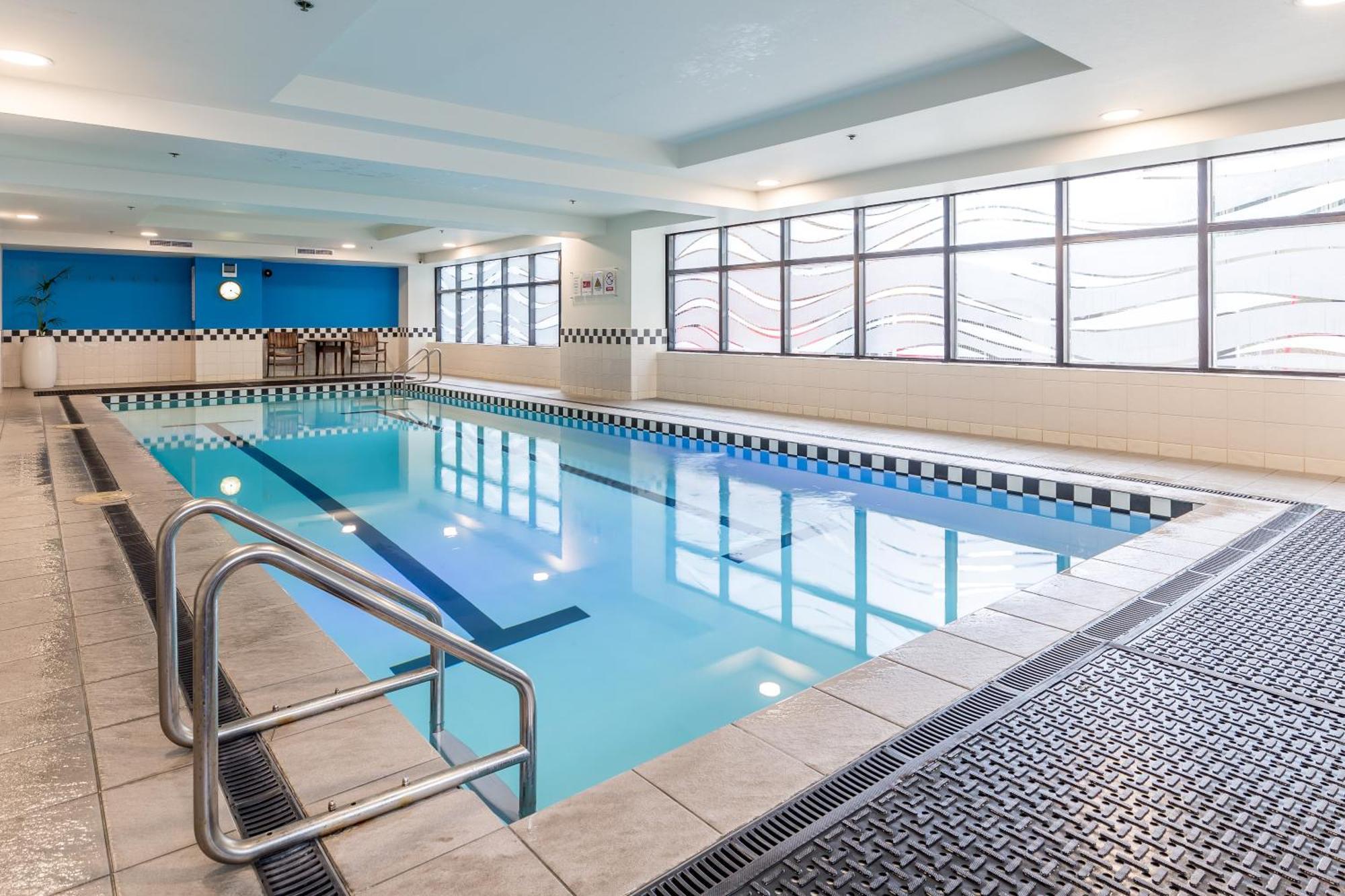 A City Stay Holiday On Queen Street Оукланд Екстериор снимка