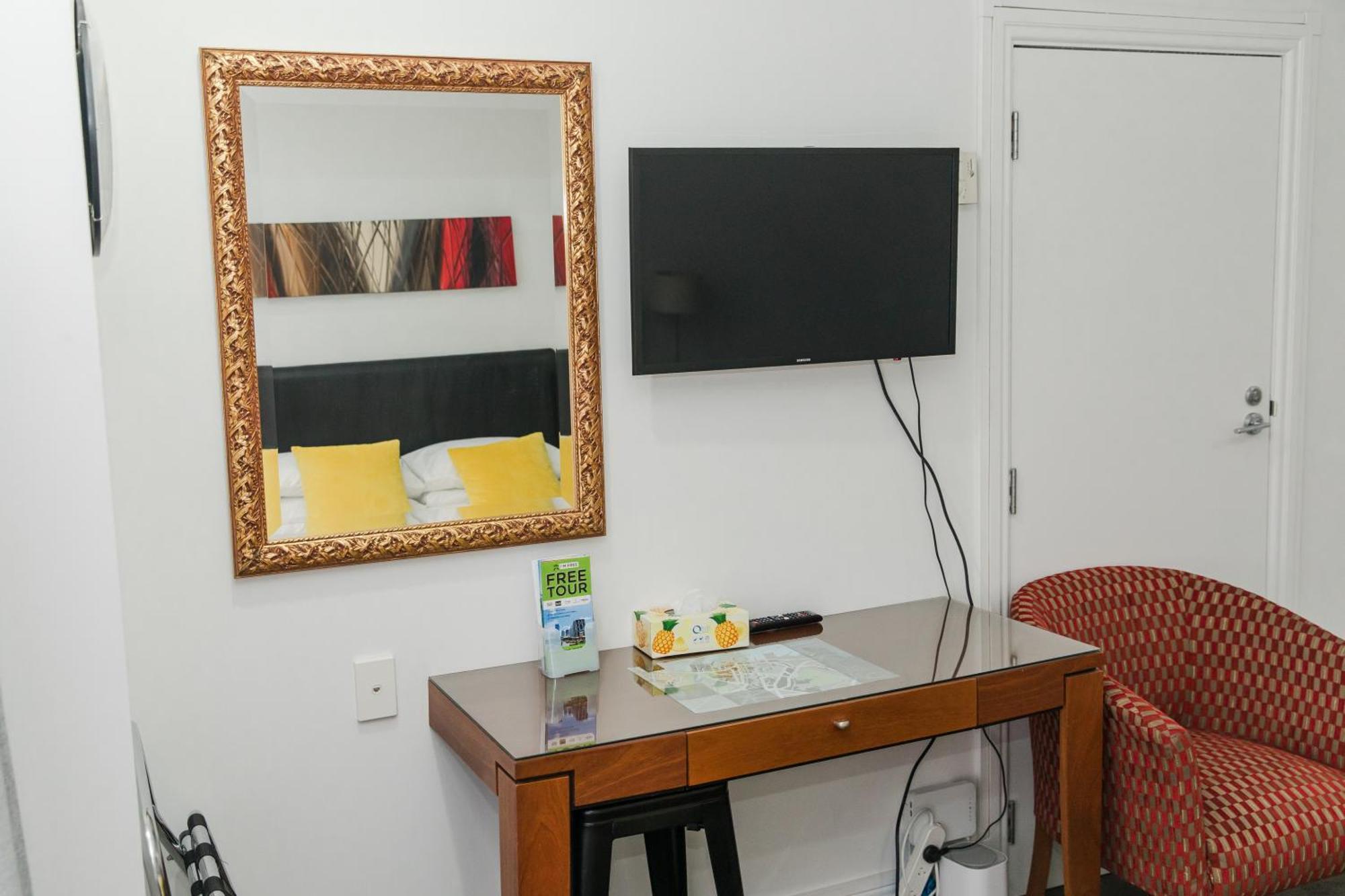 A City Stay Holiday On Queen Street Оукланд Екстериор снимка